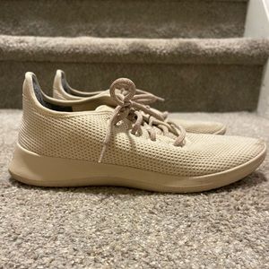 Allbirds mens tree runner size 11 tan 7/10 condition